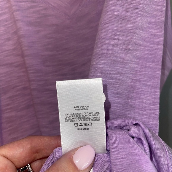 Express Purple Sleeveless Relaxed Tank Top - Picture 3 of 3
